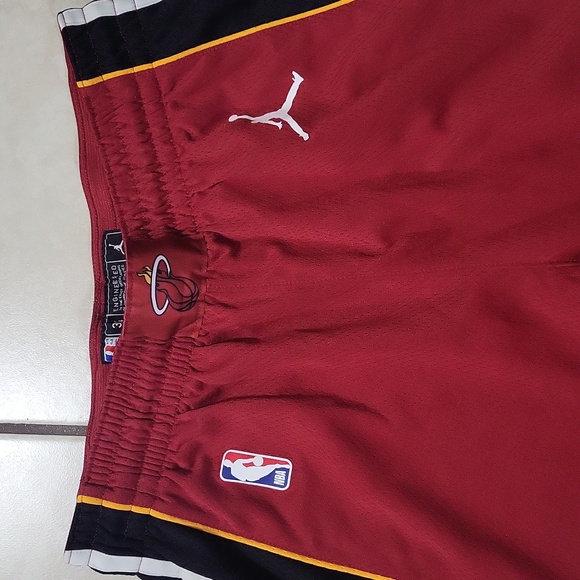Miami heat basketball shorts - Picture 2 of 7